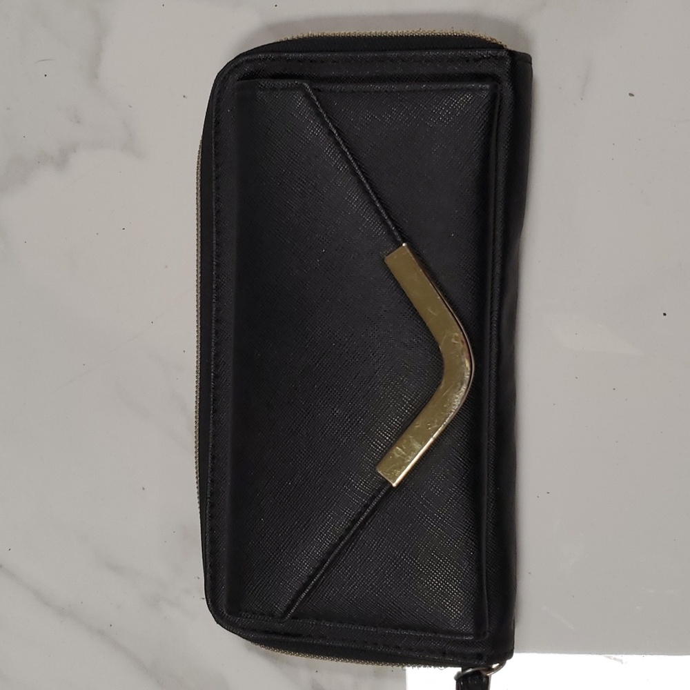 wristlet wallet